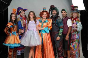 שחקנים מחופשים