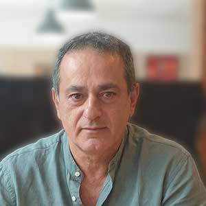 מוטי עזרא