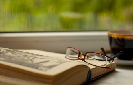 החורף דופק על החלון