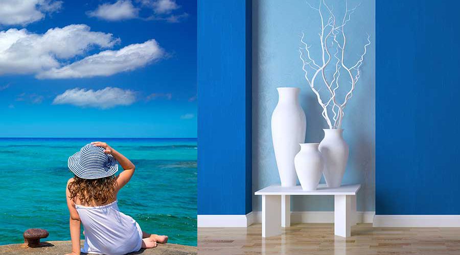 שתי תמונות משמאל אישה על חוף ים מימין סלון בית קיר צבע כחול ים