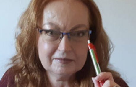 קטי פישר פיית הסיפורים – סופרת, מנחת סדנאות לכתיבה יוצרת ועורכת ספרותית.