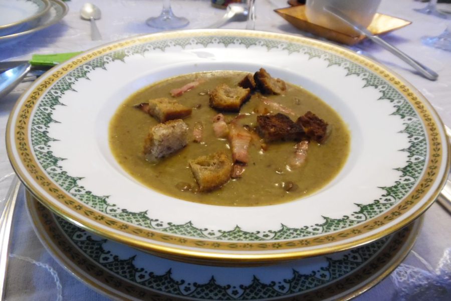 # מרק קטיפתי של עדשים ירוקים (4)