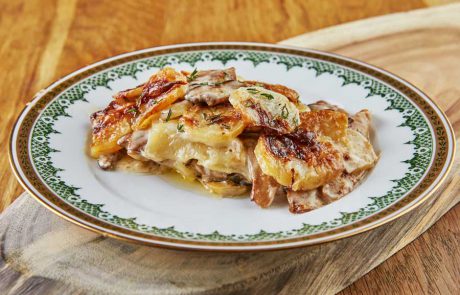 גרטאן תפוחי אדמה ופטריות מלך היער Gratin dauphinois aux cepes