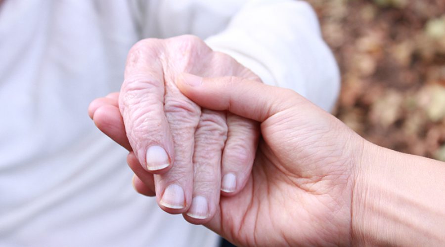 יד אוחזת יד