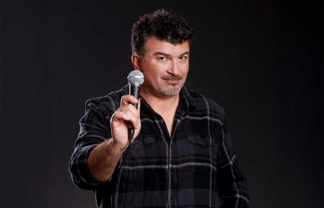 שלי בן משה – שחקן, תסריטאי וסטודנט נצחי במופע סטנד אפ אישי  "בין השורות"