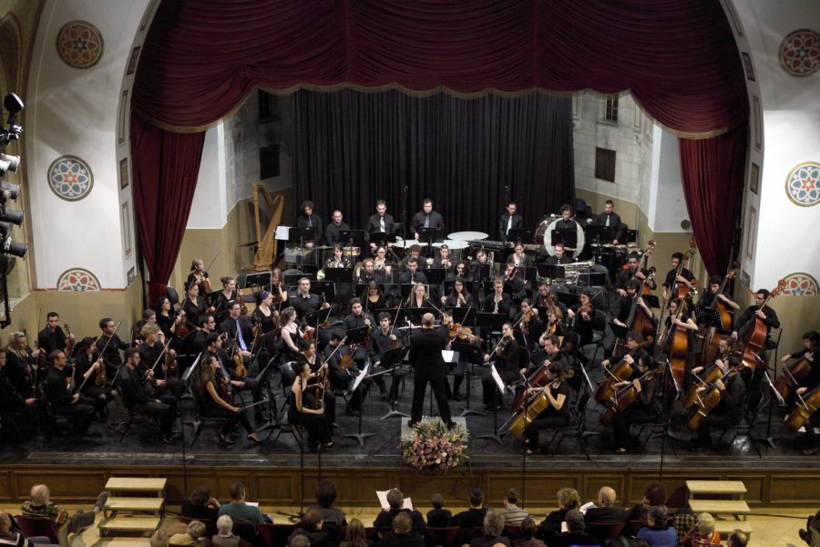 התזמורת הסימפונית עש מנדי רודן. צילום יונתן דרור
