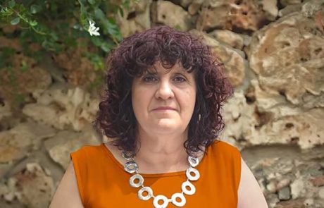 יהודית לוטואק – תקשורת ואוכל גורמה