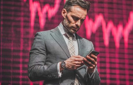 כיצד להשתמש בפקודות מסחר?