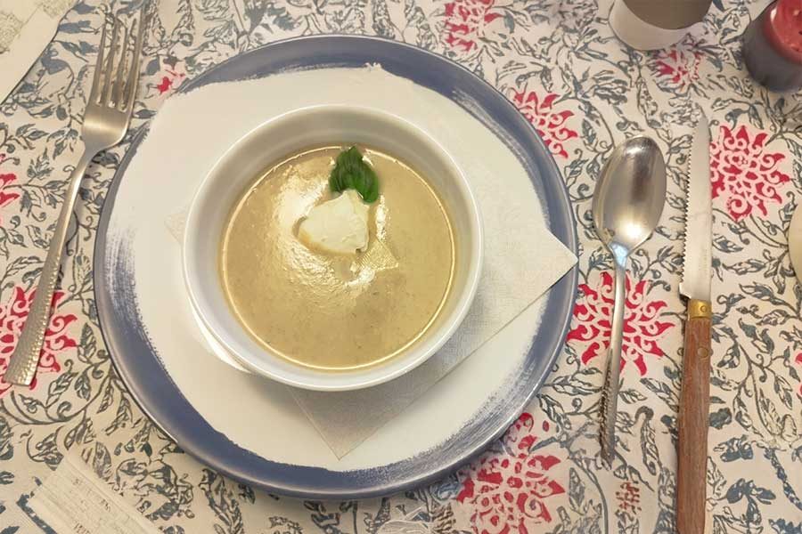 מרק_ערמונים_סלרי_ופרמזן_אירוח_צרפתי_יהודית_לוטואק