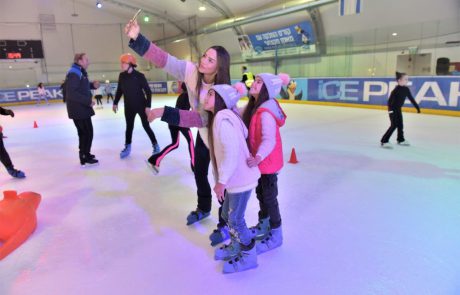סוכות 2019 בהיכל הקרח פארק פרס, חולון  תחרות ריקוד ה-פורטנייט על הקרח!