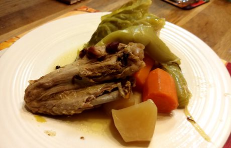 תבשיל חורפי של ברווז עם ירקות – Pot-au-feu de canard